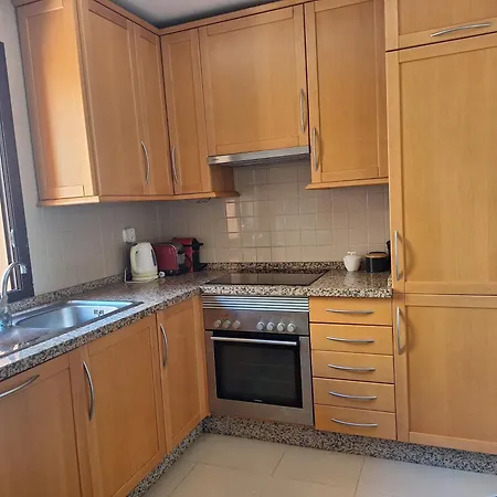 Апартаменты Marbella Sea View Бенахавис