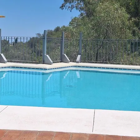 Апартаменты Marbella Sea View