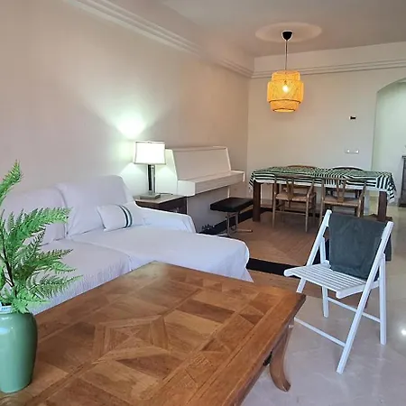 Апартаменты Marbella Sea View