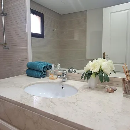 Апартаменты Marbella Sea View